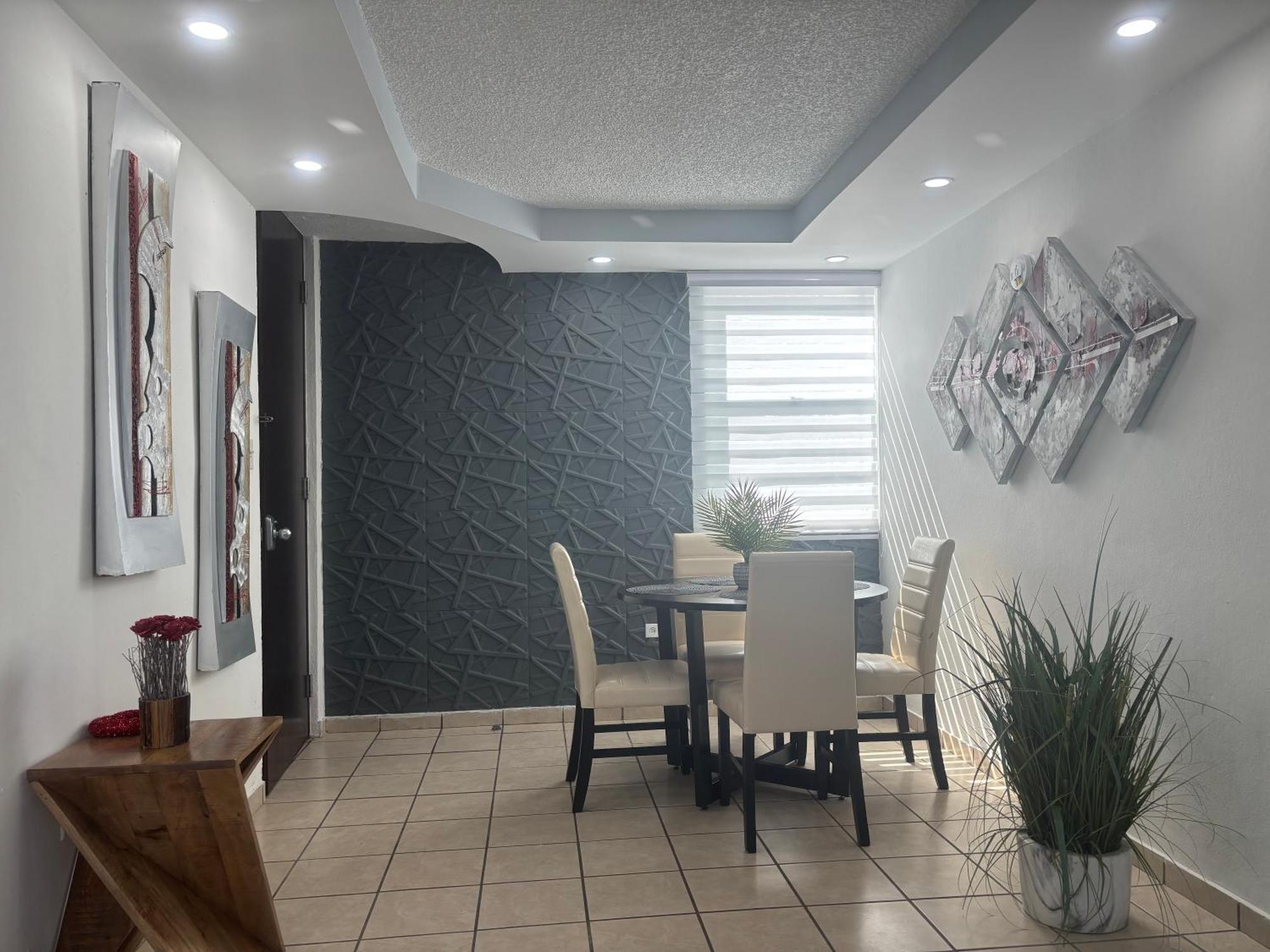 Private Apartment Near Sju Solar Battery Carolina Esterno foto